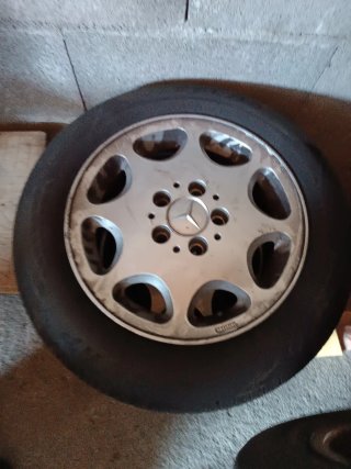 Llantas R15 205/60 Mercedes