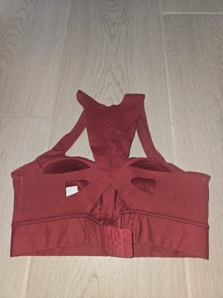 Reggiseno sportivo Oysho rosso