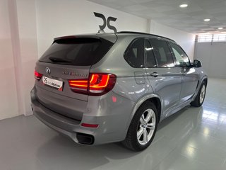 BMW X5 M50d
