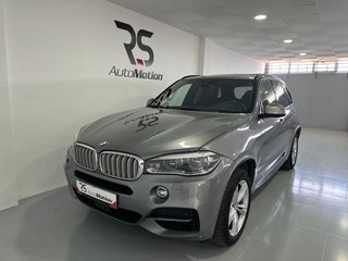 BMW X5 M50d