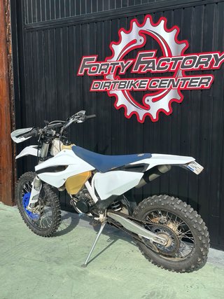 Husqvarna 125cc 2T Enduro/Motocross