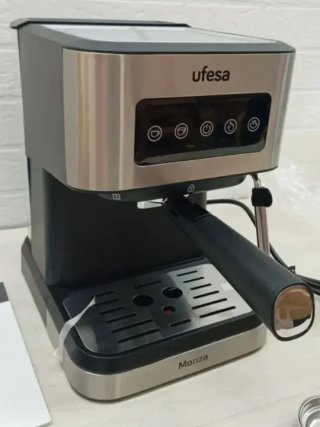 Cafetera Espresso Ufesa Monza 20 bares