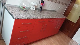 Muebles de cocina rojos