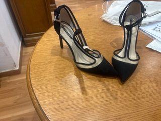 Zapatos Zara Tacón Transparente Negro