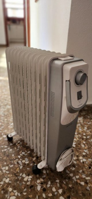 Cecotec Radiador Aceite Gris/Blanco