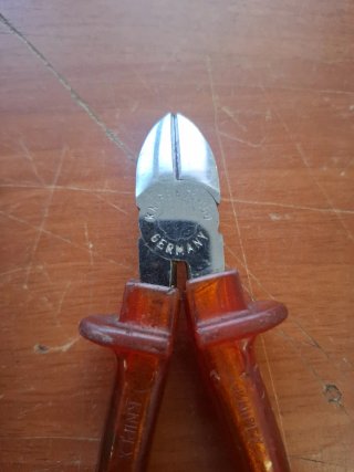 KNIPEX ALICATES DIFERENTES FUNCIONES