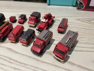 11 Miniaturas ROCO HO 1:87 Camiones Bomberos