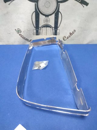 Cerquillo Cromado Izquierdo Peugeot 505