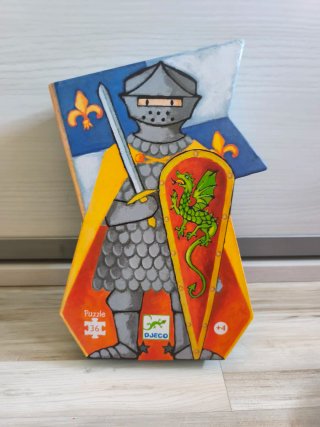 Puzzle Djeco Caballero Dragón 36 piezas