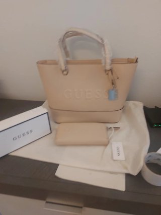 Borsa Guess Beige con Portafoglio
