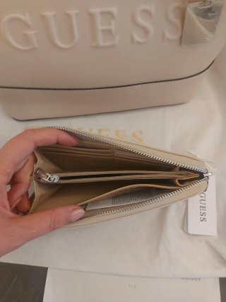 Borsa Guess Beige con Portafoglio
