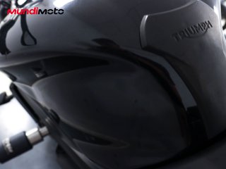 TRIUMPH STREET TRIPLE 660 S A2
