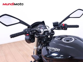 TRIUMPH STREET TRIPLE 660 S A2
