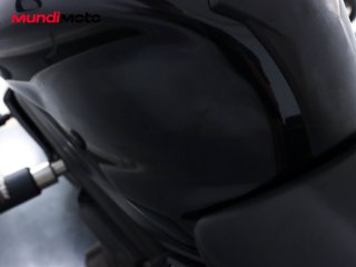 TRIUMPH STREET TRIPLE 660 S A2