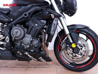 TRIUMPH STREET TRIPLE 660 S A2