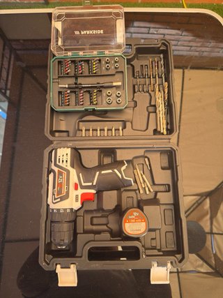 Taladro Atornillador 12V con Cargador