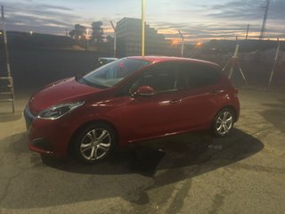 Peugeot 208 (2015) Ideal Mecánicos / Compraventa