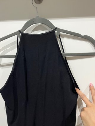Vestido negro halter marca Caramelo. Solo envio