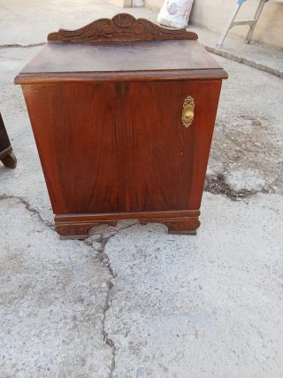 Mesitas de noche vintage madera años 60