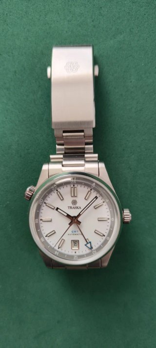 Traska Venturer GMT
