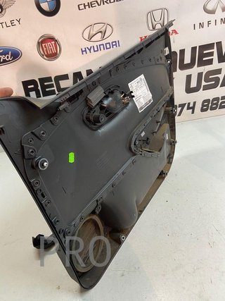 VW polo V paño de puerta del izqd 6R4867011