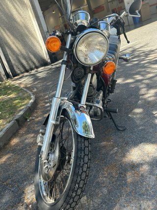 Yamaha SR 250 Special Roja