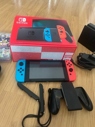 Nintendo Switch mas dos juegos