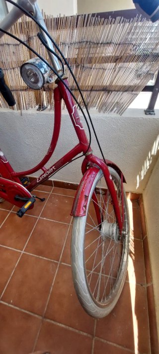 Bicicleta Nexus 3 velocidades Roja