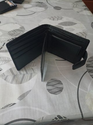 Cartera de hombre piel negra