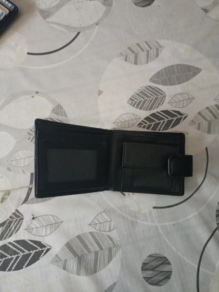 Cartera de hombre piel negra