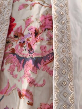 Abrigo Flamenca Elegante Blanco y Rosa