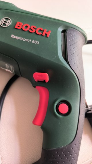 Taladro percutor Bosch EasyImpact 600W