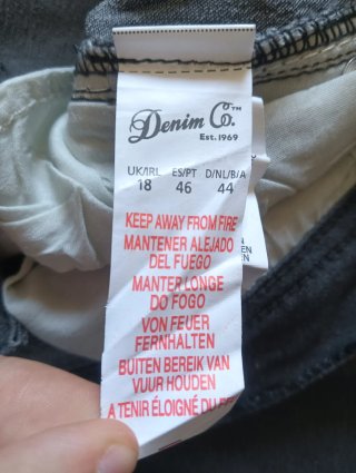 Pantalones skinny pencil grises