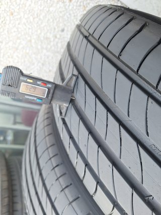 215 65 R17 103V Michelin - 2 neumáticos +85%