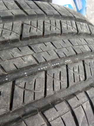 Dos 235/65 R17 108V 4x4 neumáticos Greenmax nuevos