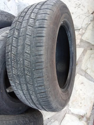 Dos 235/65 R17 108V 4x4 neumáticos Greenmax nuevos