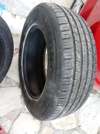 Dos 235/65 R17 108V 4x4 neumáticos Greenmax nuevos