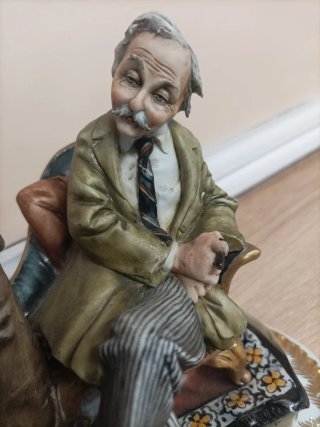 Figura cerámica Capodimonte