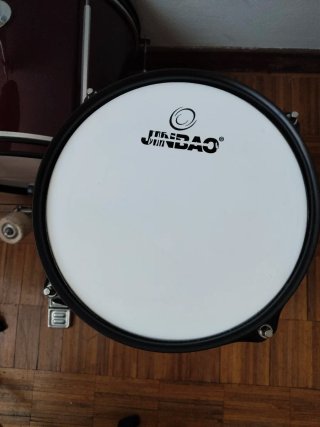 Batería musical infantil Jinbao 1044RD roja