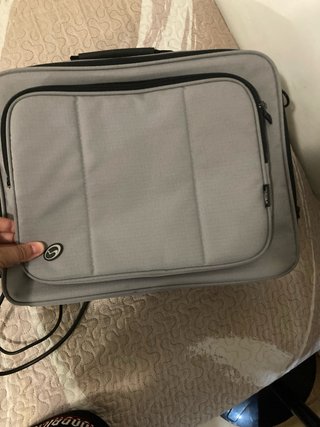 PC HP 250GB SSD 8GB RAM + 2 Mandos + mochila de Pc