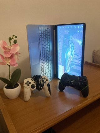 PC HP 250GB SSD 8GB RAM + 2 Mandos + mochila de Pc