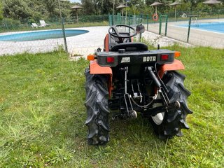 Mini tractor kubota aste A-17