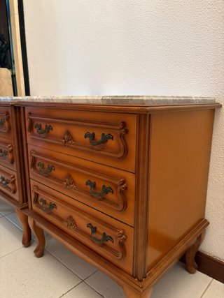 Mesitas de noche madera y mármol