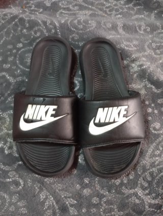 Ciabatte Nike nere