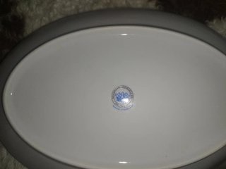 Vajilla Babarian de porcelana blanca con detalles