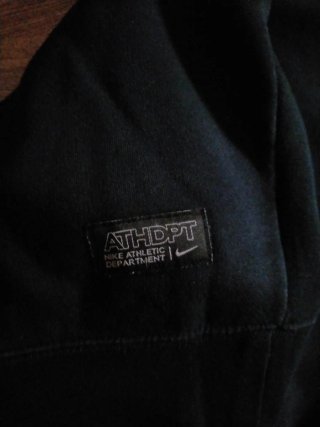 Sudadera con capucha y cremallera