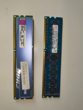 Fujitsu Esprimo E3521 E-Star5 PC + Altavoces