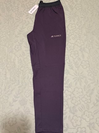 Pantalón Adidas Terrex Morado