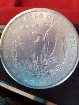 Réplica Dólar Morgan 1896