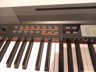 Teclado Thoman SP 5600